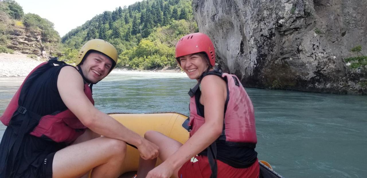 Keli Guest House& Rafting Adventures Përmet Dış mekan fotoğraf