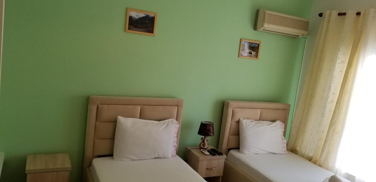 Keli Guest House& Rafting Adventures Përmet Dış mekan fotoğraf