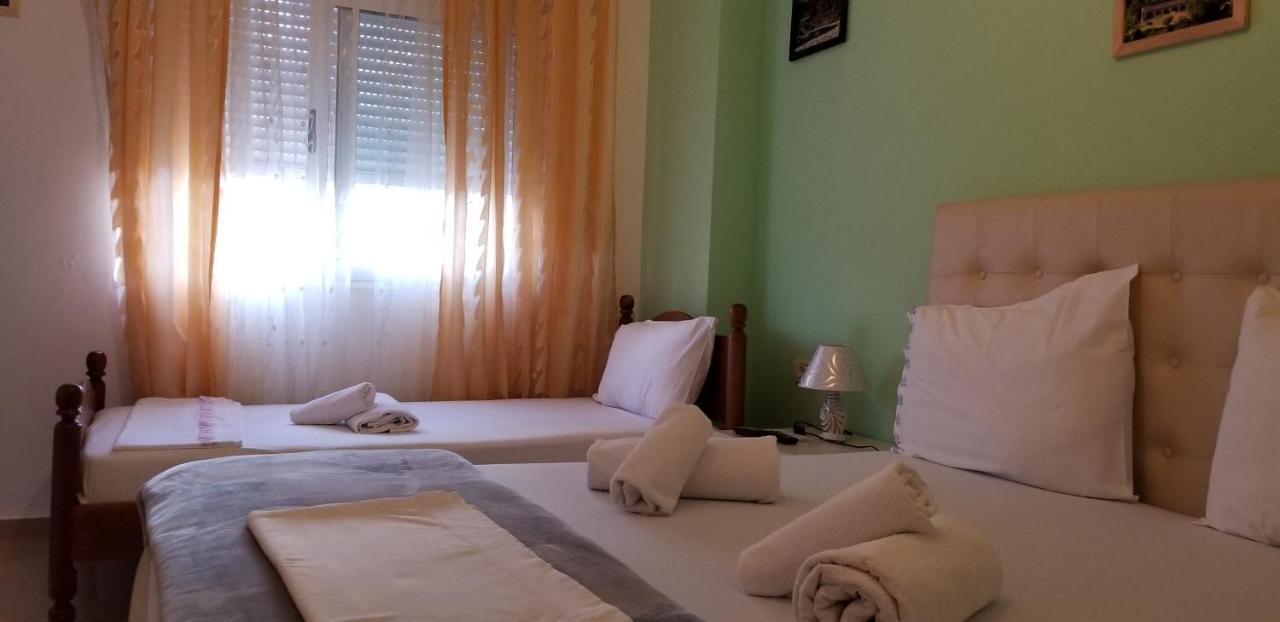 Keli Guest House& Rafting Adventures Përmet Dış mekan fotoğraf